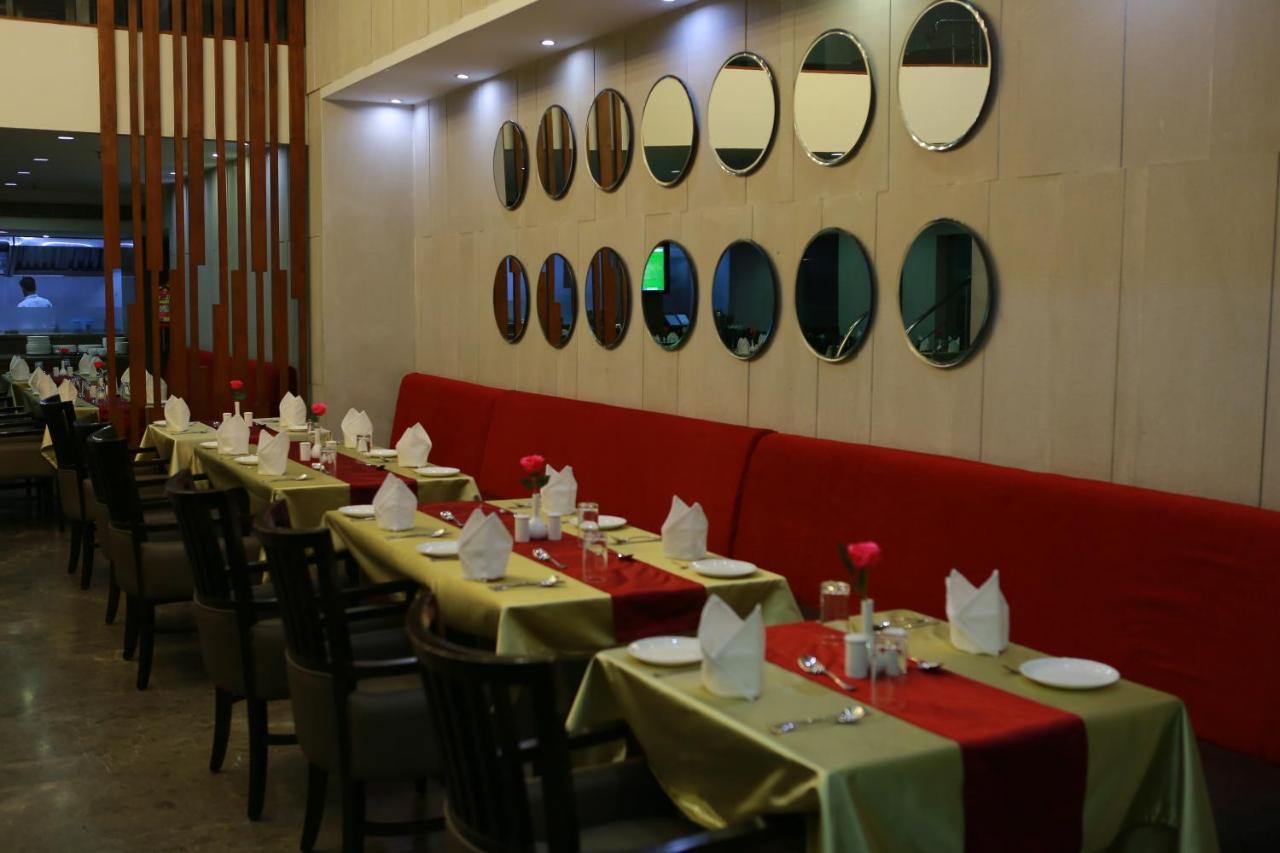 Hotel Comfotel Hyderabad Exterior foto
